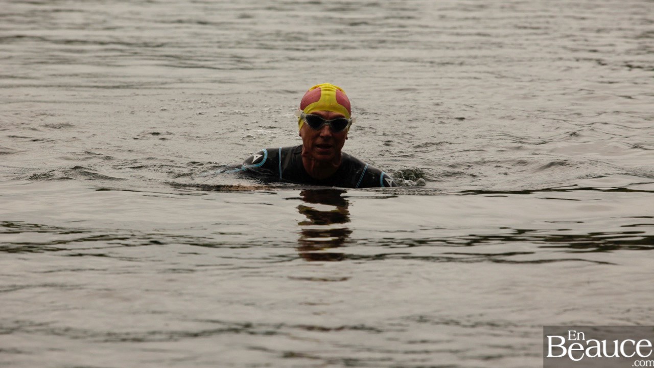 GALERIE 1/3 | Voyez les photos intégrales du Triathlon du Lac-Poulin : la natation