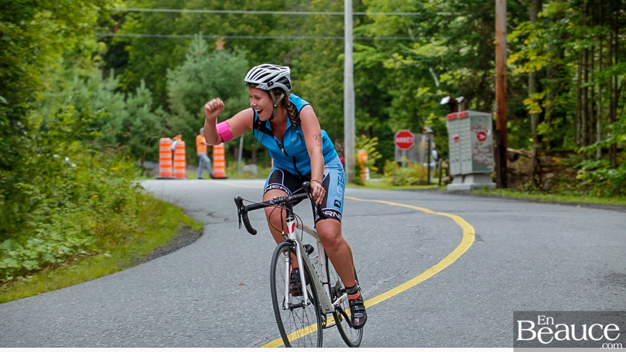 GALERIE 2/3 | Voyez les photos intégrales du Triathlon du Lac-Poulin : le vélo