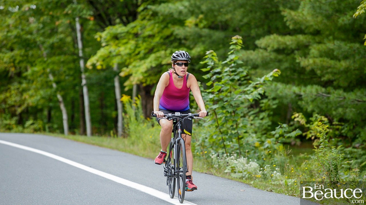 GALERIE 2/3 | Voyez les photos intégrales du Triathlon du Lac-Poulin : le vélo