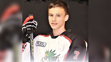 Le hockeyeur des Élites Beauce-Appalaches Dylan Champagne,, de Saint-Honoré, a participé au camp estival des moins de 15 ans organisé par Hockey Québec du 5 au 9 août 2017.