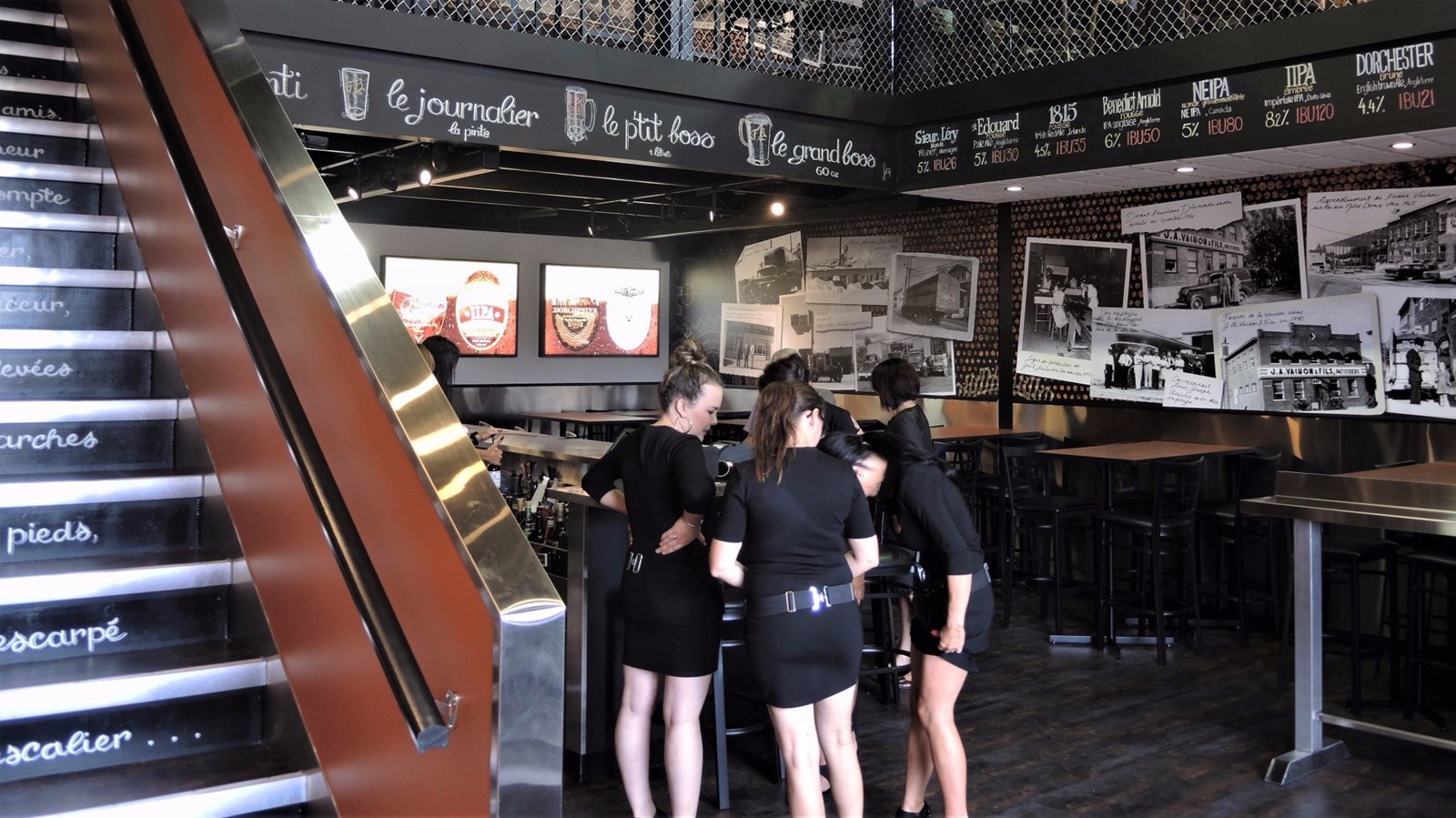 L'inauguration du Resto-Pub DIX 93, à Sainte-Marie, a eu lieu lors du mardi 29 août 2017.