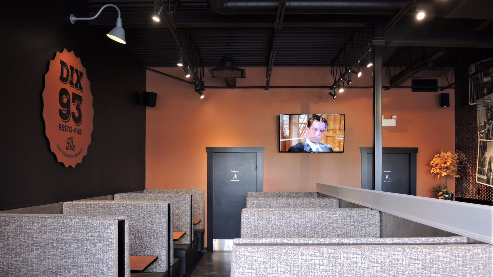 L'inauguration du Resto-Pub DIX 93, à Sainte-Marie, a eu lieu lors du mardi 29 août 2017.