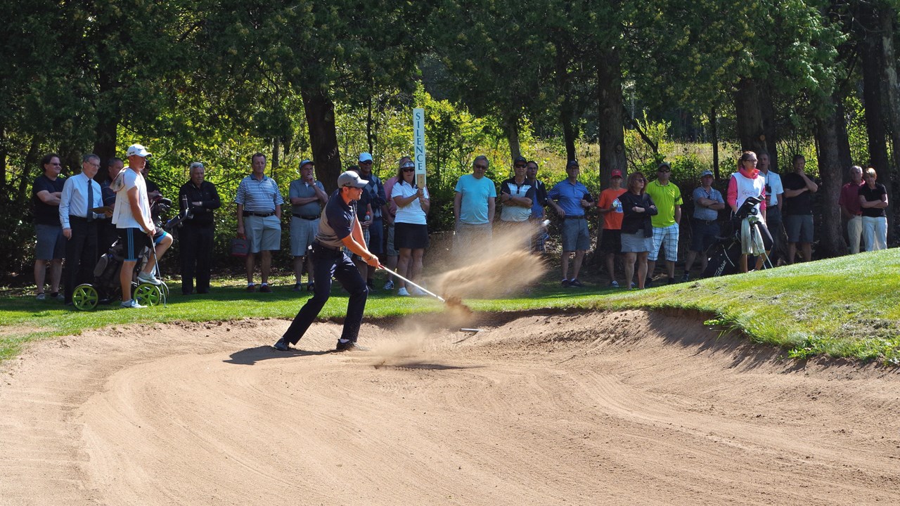 Stéphane Dubois (sur la photo) a vaincu Max Gilbert lors de la finale de la Coupe Lepage Millwork.