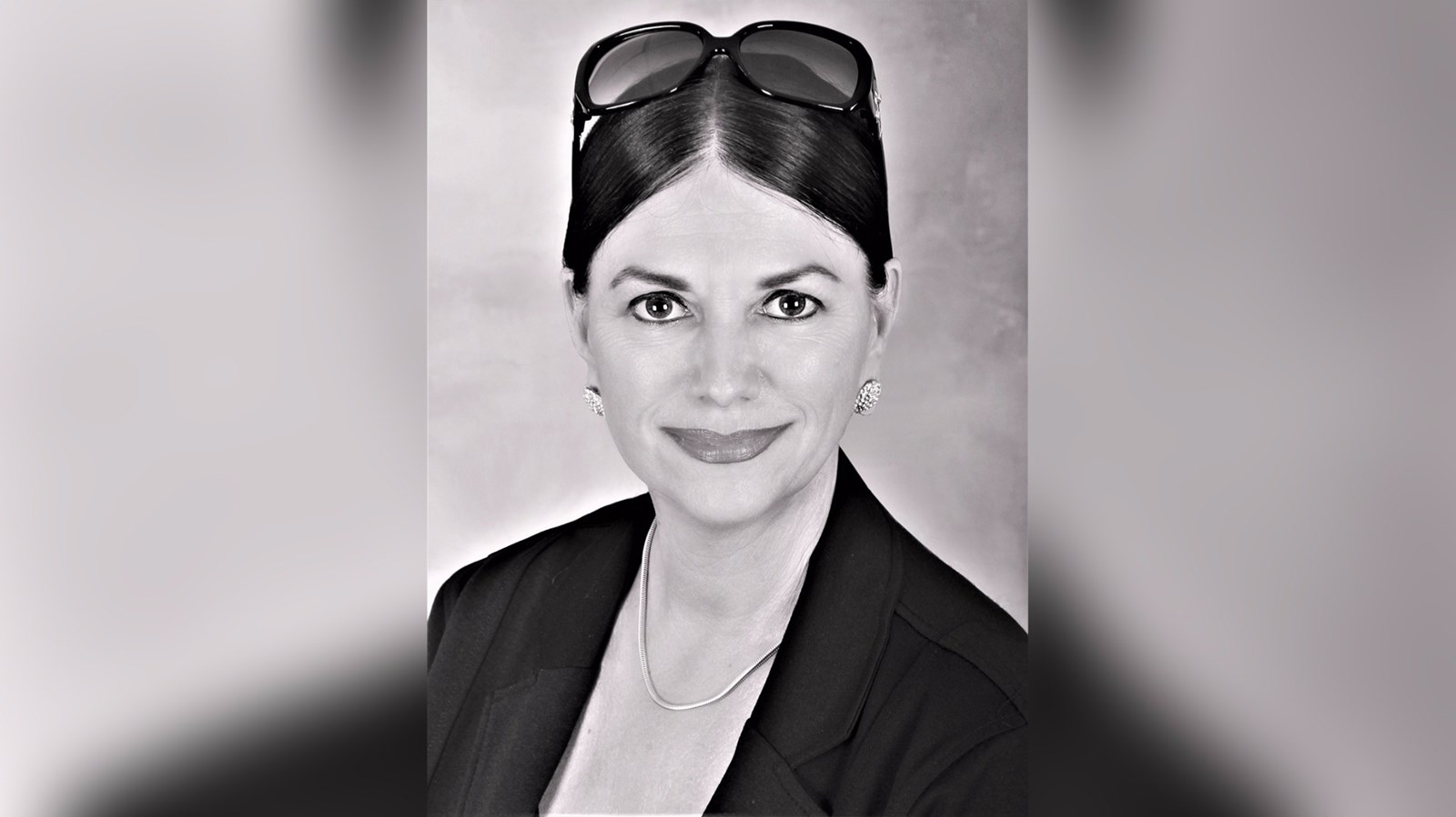 Annie Gilbert est la nouvelle directrice générale de la Chambre de commerce de Saint-Georges. Elle succède à Nathalie Roy, qui occupait ce poste depuis le 3 août 2015.