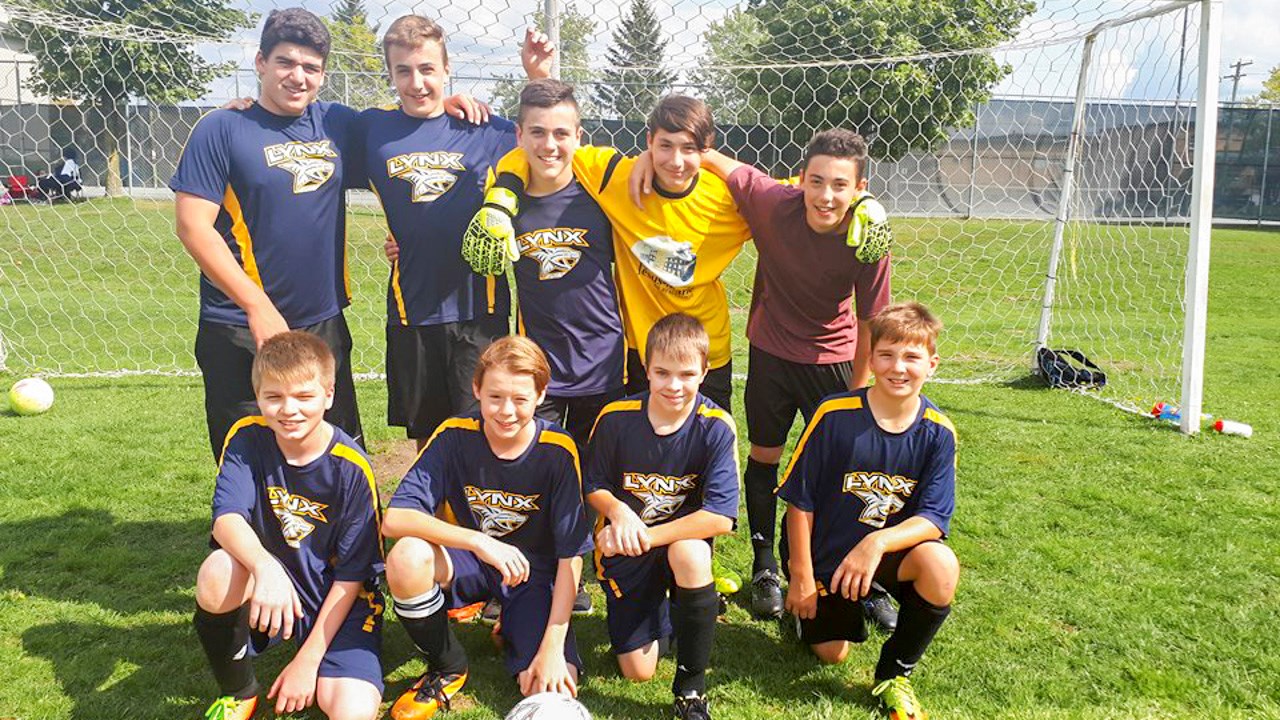 Sur la photo, l'équipe de soccer des Lynx de l'école Jésus-Marie de Beauceville dans la catégorie des benjamins.