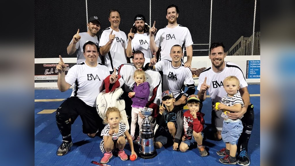 L'équipe Blanchette Vachon l'organisation DekHockey Saint-Georges (catégorie masculine C1).
