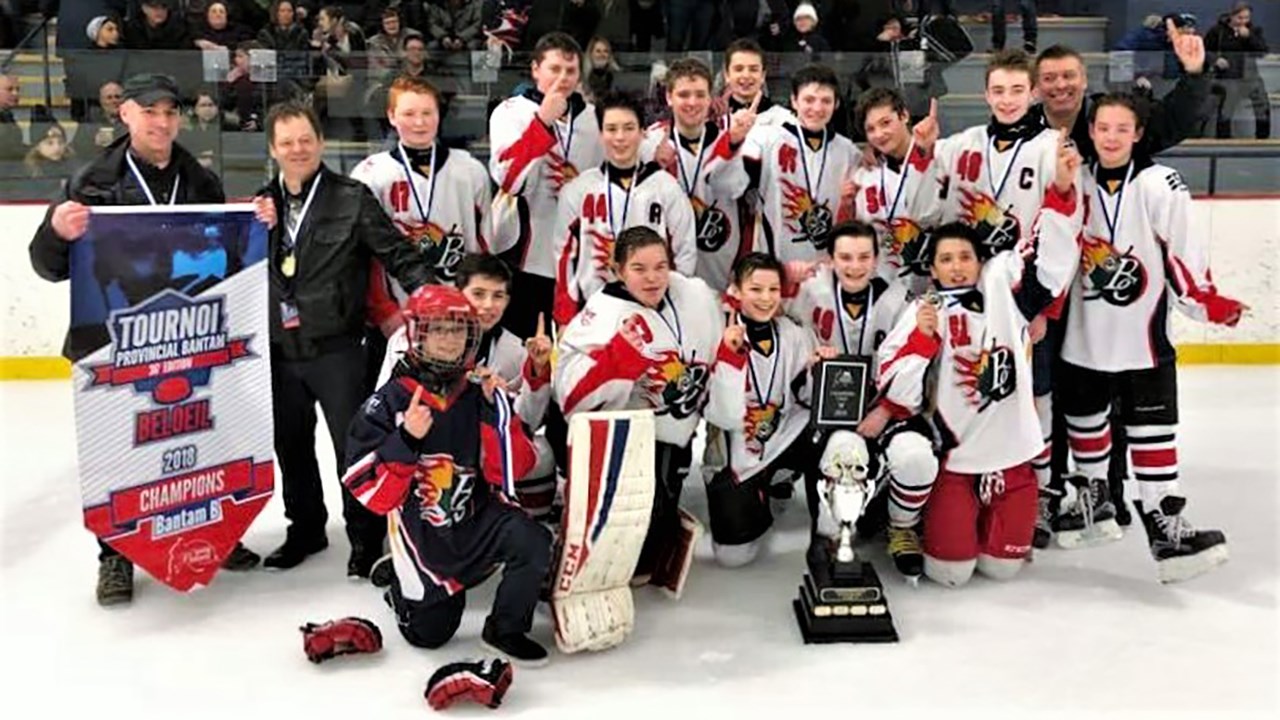 L'équipe des Baroudeurs B de Beauce-Centre a remporté la finale de la classe B à la 36e édition du Tournoi provincial bantam de Beloeil avec un pointage de 3 à 2.
