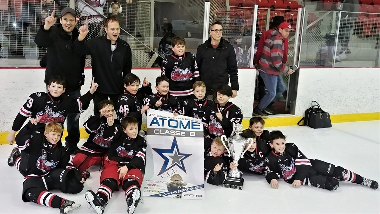 Le Garaga Atome B1 de Saint-Georges a remporté la grande finale du tournoi de L'Assomption face aux Harfangs 1 de Sainte-Anne-des-Plaines.