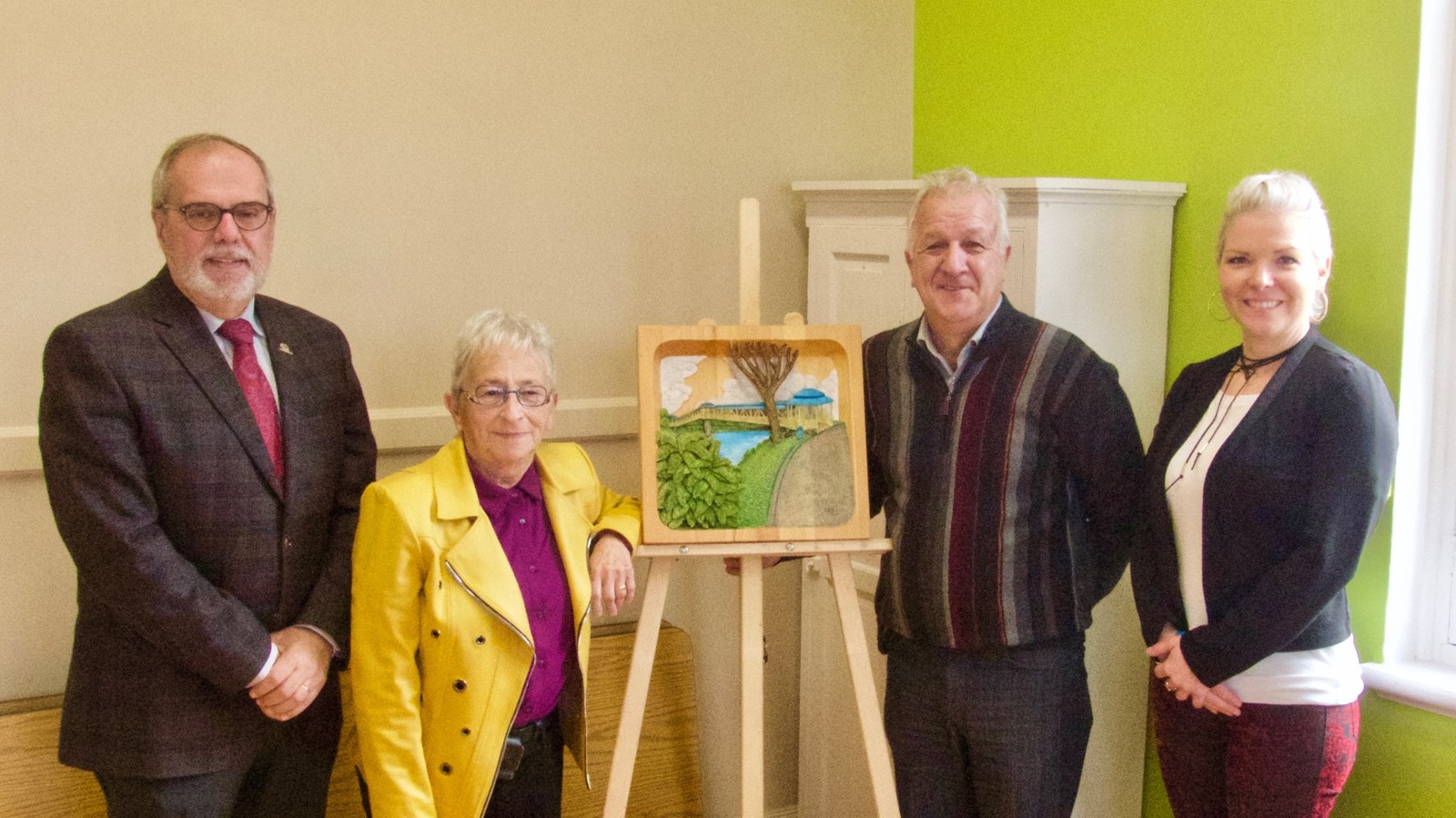 De gauche à droite: Claude Morin, Lise Thibodeau, Berthier Bérubé, Julie Potvin