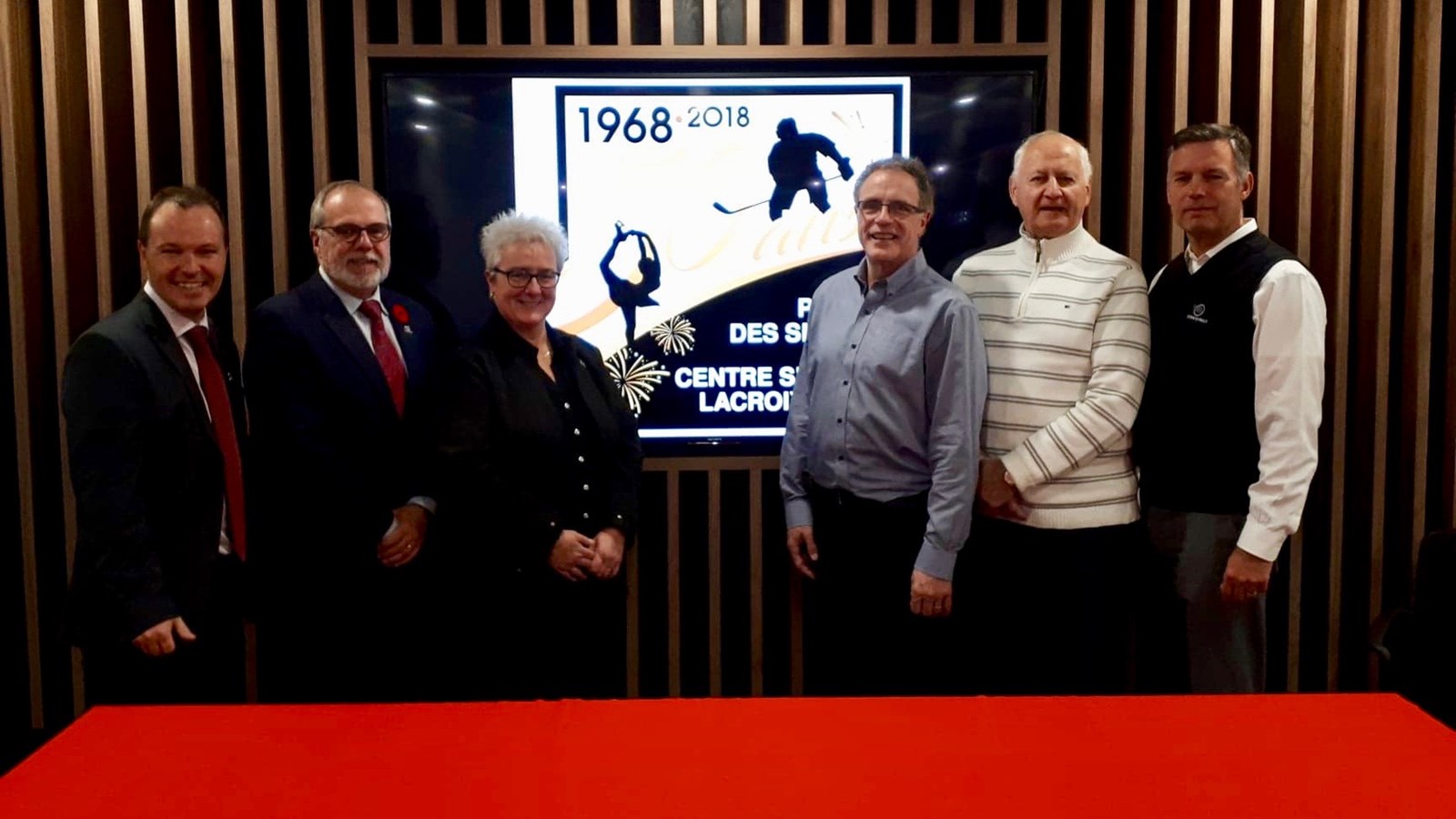 De gauche à droite : Richard Poulin, Claude Morin, Carole Paquet, Dany Côté, Charles Dutil