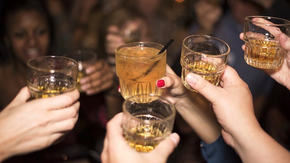 À l'approche des fêtes, la SQ met en garde contre l'alcool au volant 