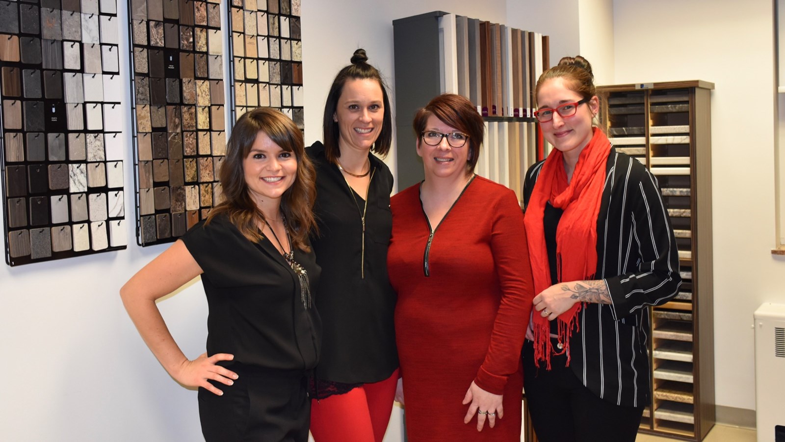 De gauche à droite : Patricia Poulin, Mélanie Turcotte, Suzie Lamontagne, Audrey Gosselin