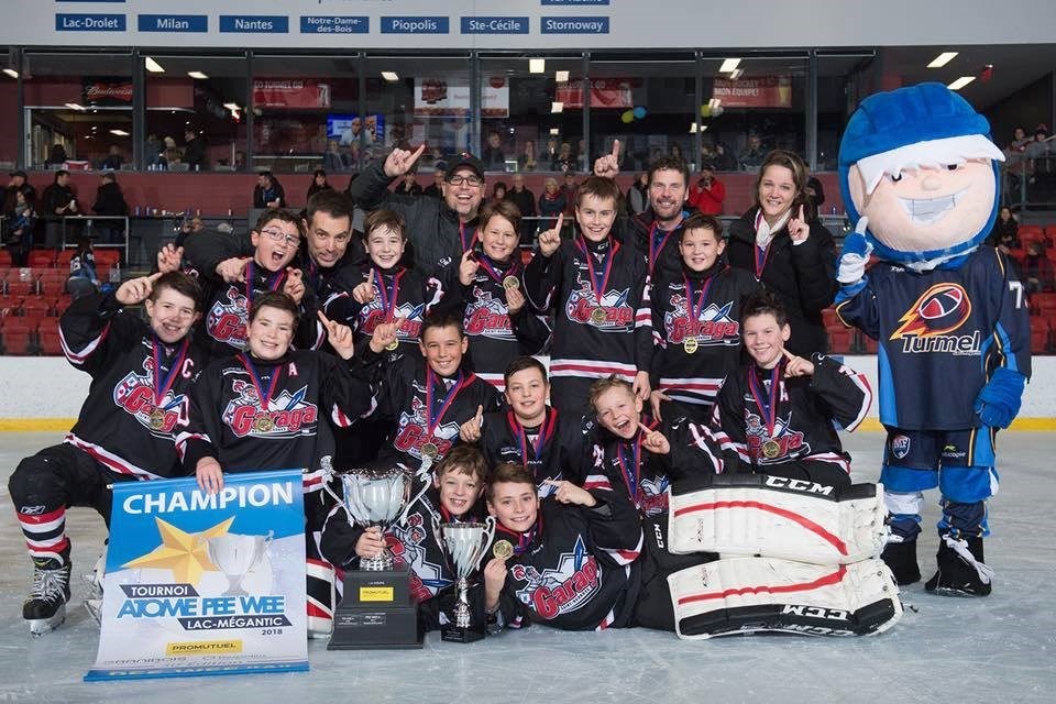 Le Garaga Pee-Wee A champion à Lac-Mégantic