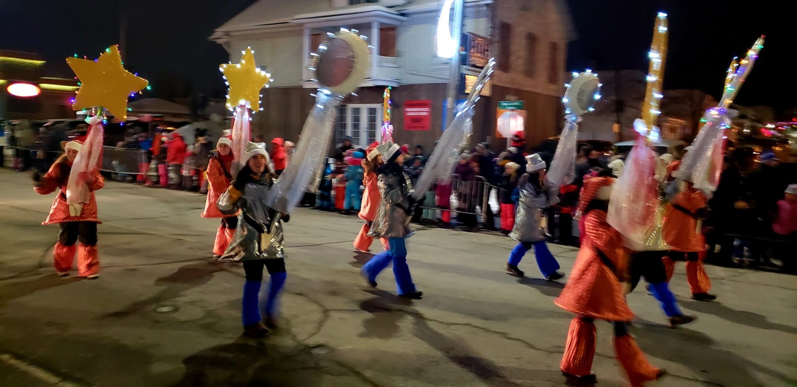 La parade du père Noël à Saint-Georges