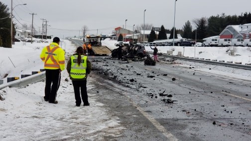 Accident à East Broughton : La vie d'un automobiliste tient à un fil