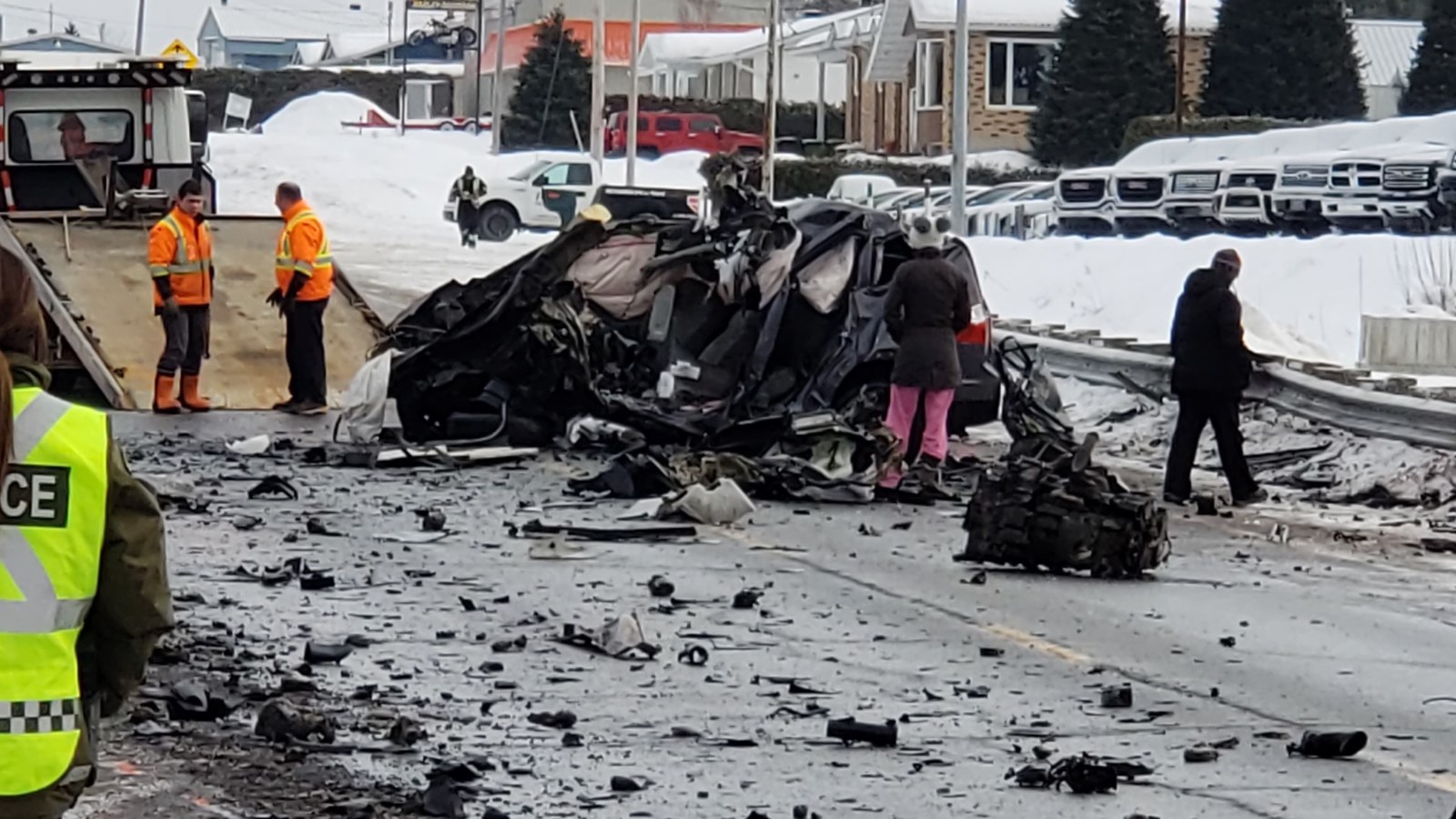 Accident à East Broughton : La vie d'un automobiliste tient à un fil