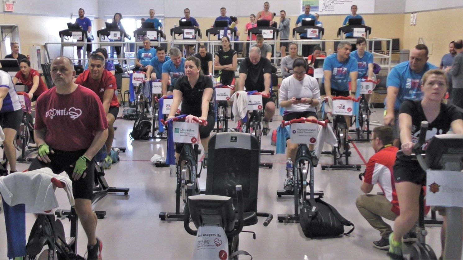 Dans cette capsule d'Hier à aujourd'hui avec Normand DeLessard, Normand présente des images de la cinquième édition du Cardio-thon au profit de la Fondation du coeur Beauce-Etchemin, qui a eu lieu dans les locaux de l'organisme de Saint-Georges lors du samedi 17 février 2018.