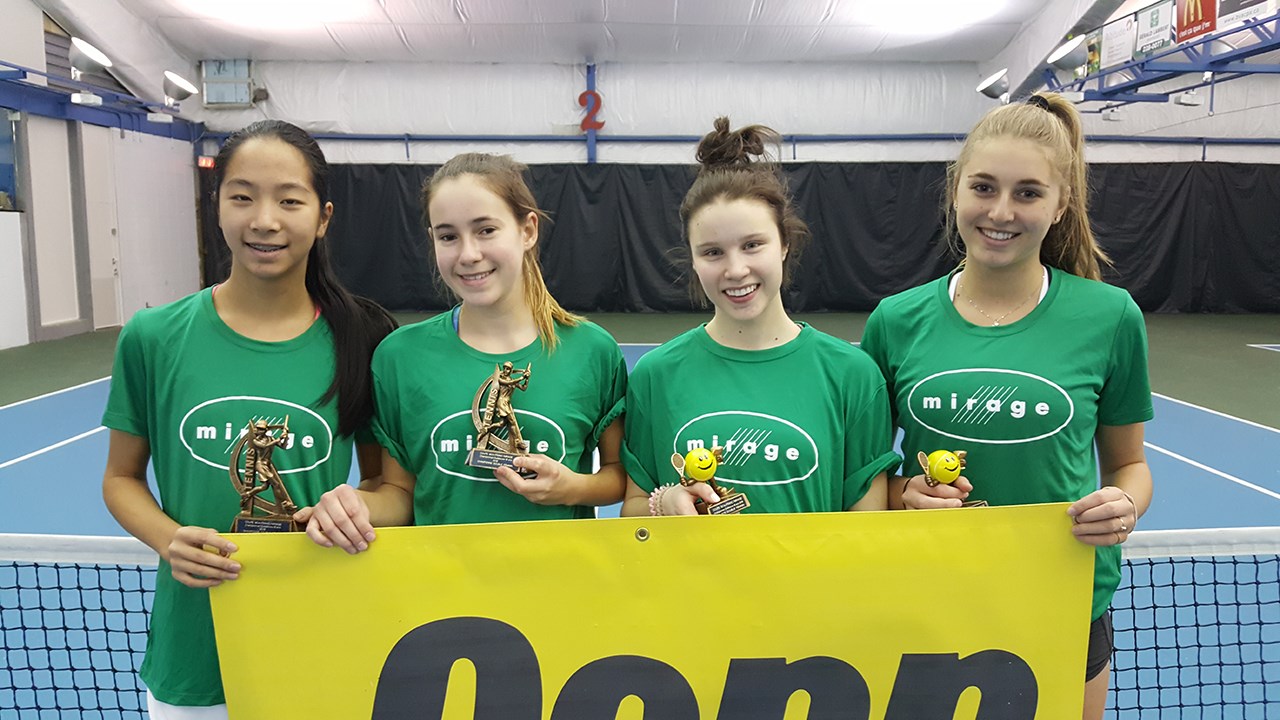 Annabelle Xu, Juliette Bégin, Gabrielle Geolier et Mathilde Langevein