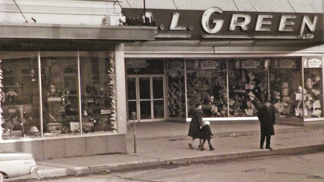 A.L. GREEN, PREMIER ESCALIER ROULANT À SAINT-GEORGES