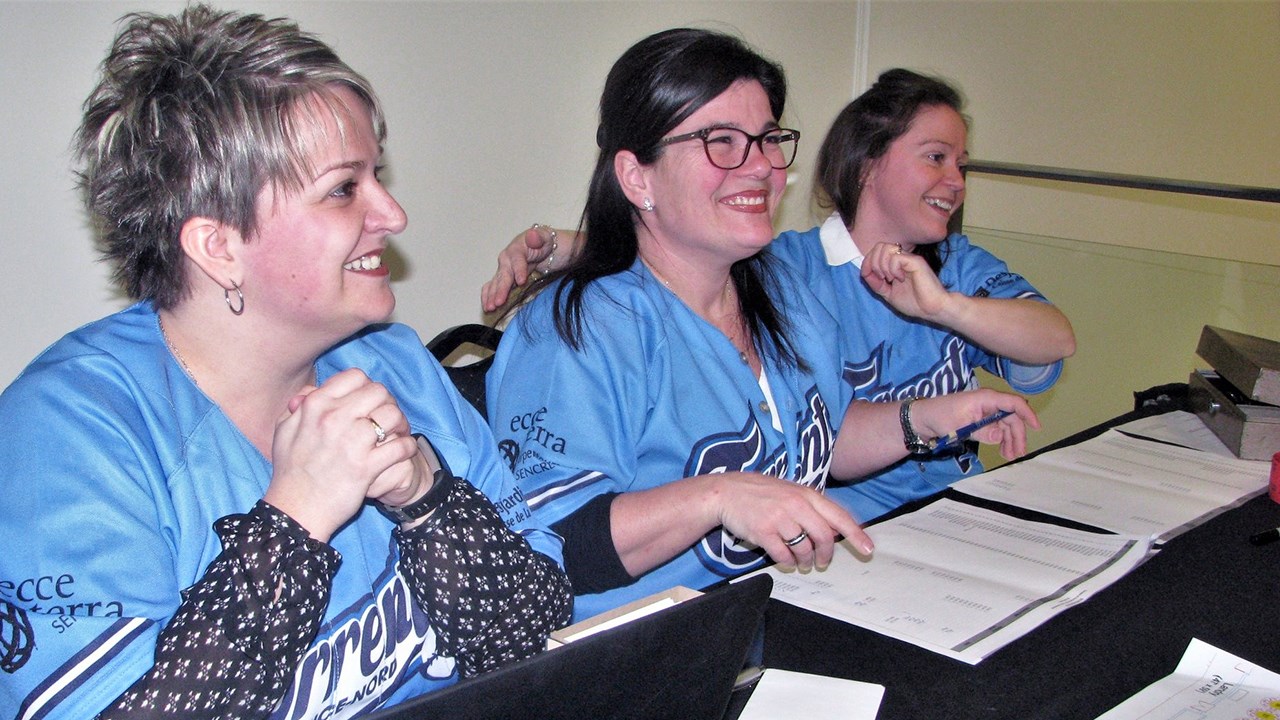 Un montant de 13 720 $ a été amassé grâce aux 325 convives présentes au souper-bénéfice au profit du projet de terrain de baseball régional de Sainte-Marie, samedi le 24 mars 2018.