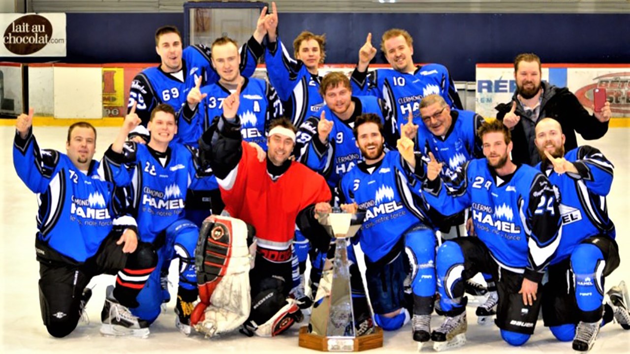 L'équipe Scierie Clermond Hamel a été sacrée championne dans la classe B de la Ligue de hockey d'entreprise de Beauce.