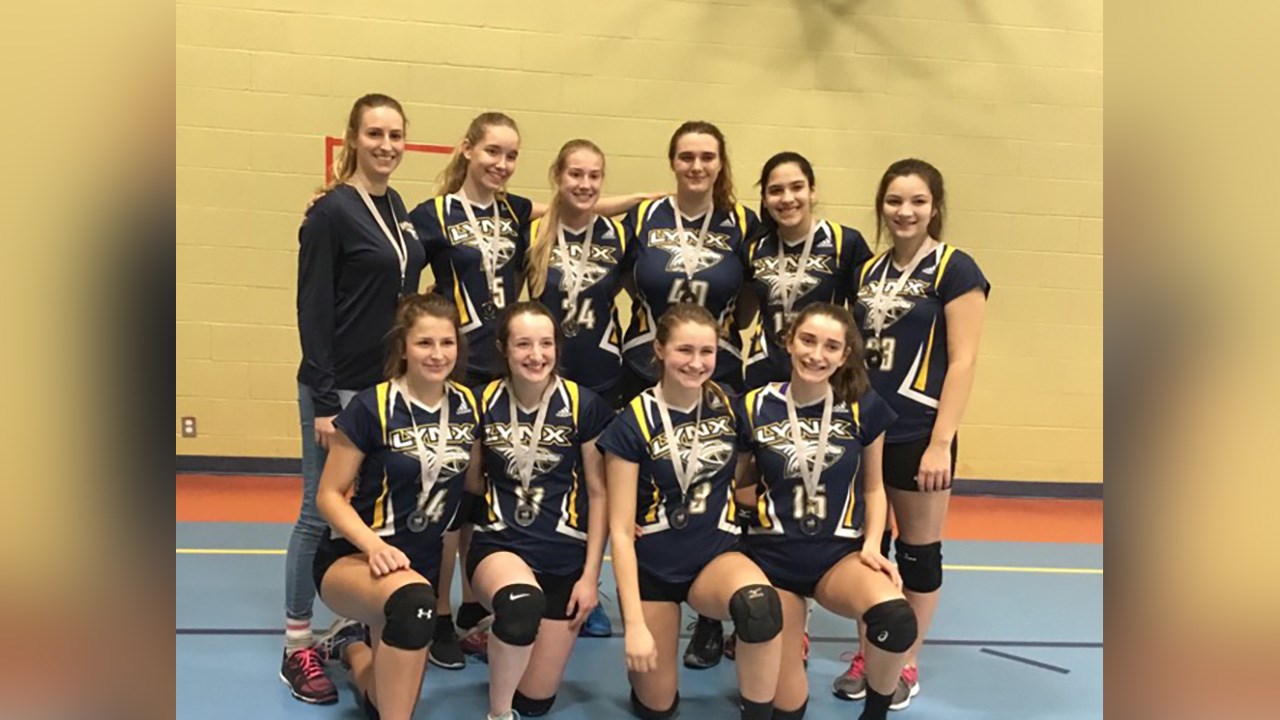 Des médailles pour les équipes de volleyball et de basketball pour les LYNX de Jésus-Marie