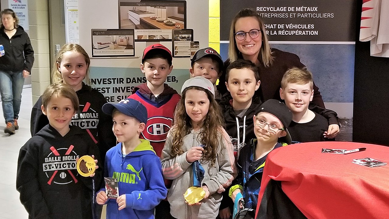 Marie-Philip Poulin, de Beauceville, a agi à titre de marraine d'honneur du tournoi. Elle était d'ailleurs présente au Centre sportif Lacroix-Dutil de Saint-Georges samedi le 28 avril 2018, à partir de 17 h, afin de rencontrer les gens sur place, et a également participé à la mise au jeu officielle de l'événement vers 18 h 30 le même soir.