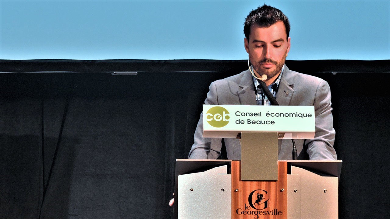 David Hamel, animateur du 25e Souper d’affaires de prestige du Conseil économique de Beauce, qui s'est déroulé jeudi le 3 mai 2018, au Georgesville, à Saint-Georges.