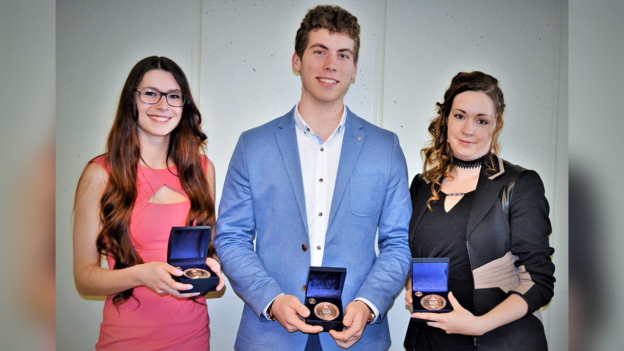 Les trois lauréats du Cégep Beauce-Appalaches. De gauche à droite : Jadrique Pagé, Alexandre Lefebvre et Alexandra Fournier.