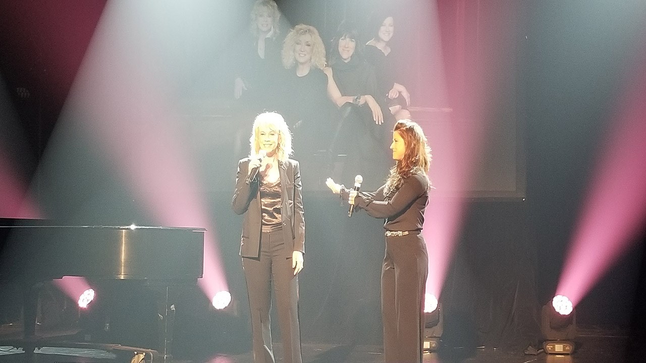 Martine St-Clair et Marie-Élaine Thibert.