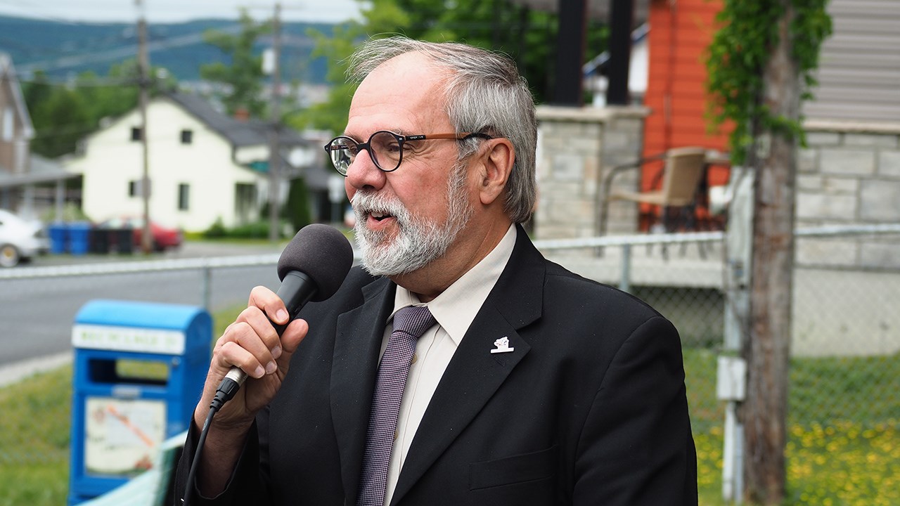 Claude Morin, maire de la ville de Saint-Georges
