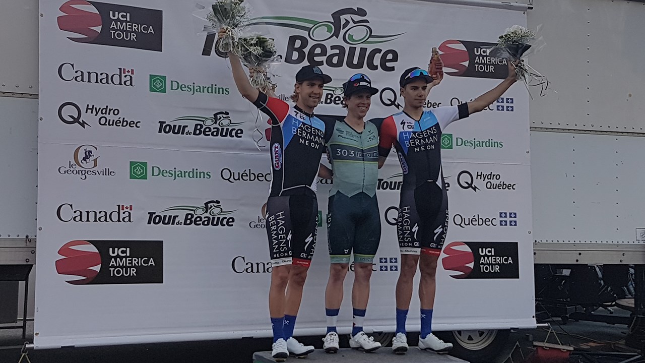 Une course très rapide se terminant par l'ascension du mur à Notre-Dame-des-pins