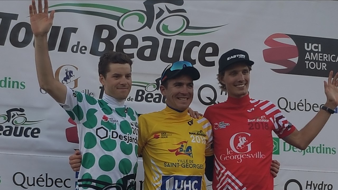 Une course très rapide se terminant par l'ascension du mur à Notre-Dame-des-pins