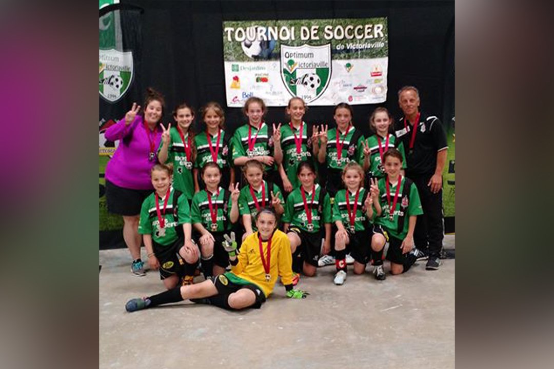 L'équipe féminine U11 de l'Ascalon Saint-Georges gagne la médaille d'argent