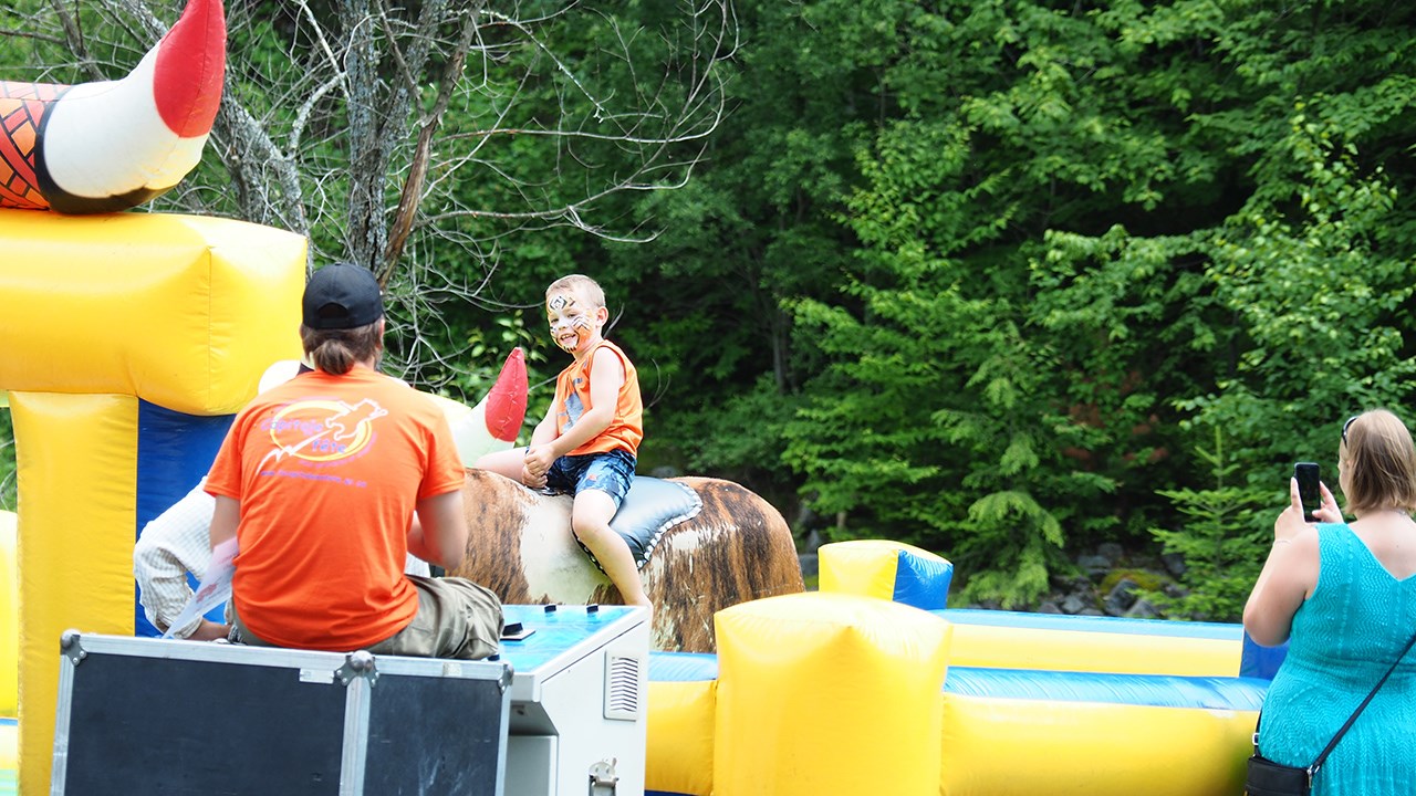 La fête du Canada au Parc des Sept-Chutes en images