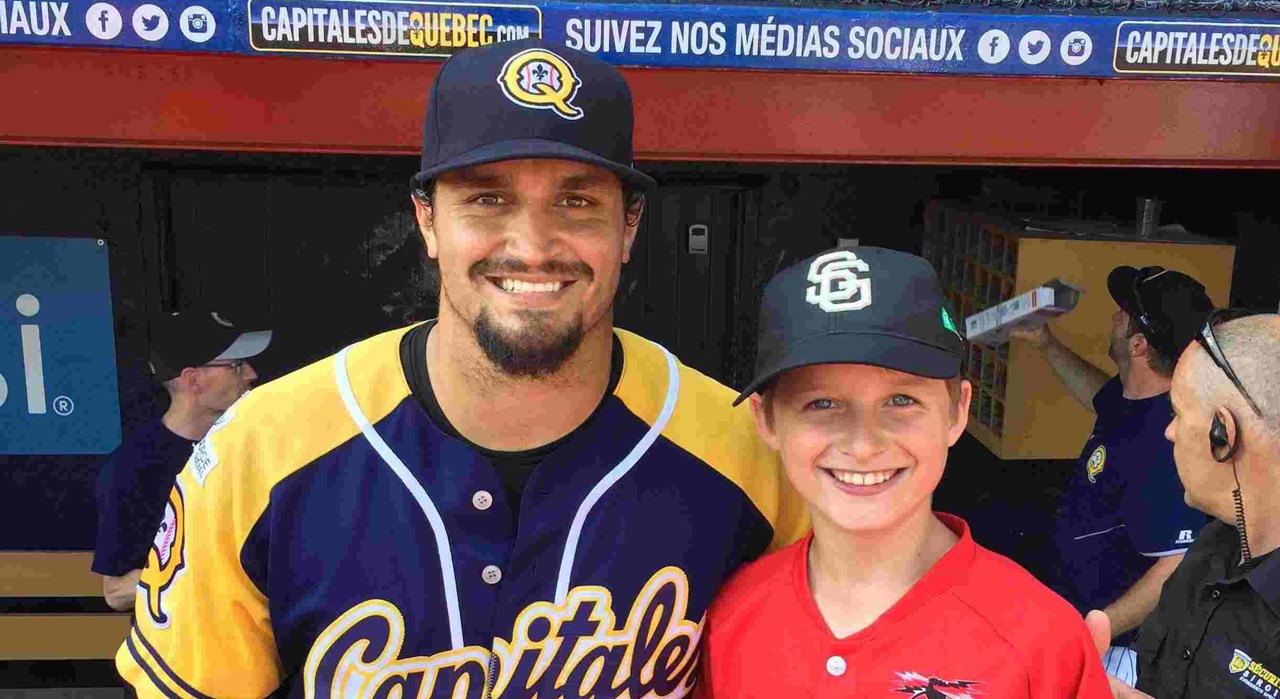 Les Giants Moustiques passent une journée avec les Capitales de Québec