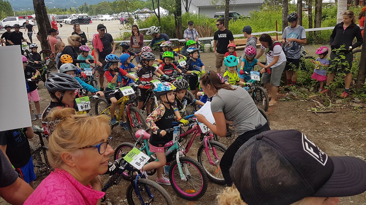 230 participants à la première course régionale de vélo de montagne