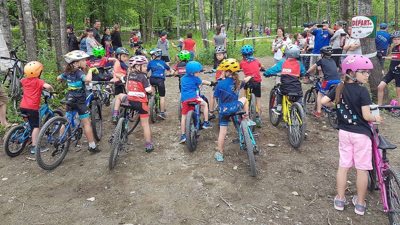 230 participants à la première course régionale de vélo de montagne