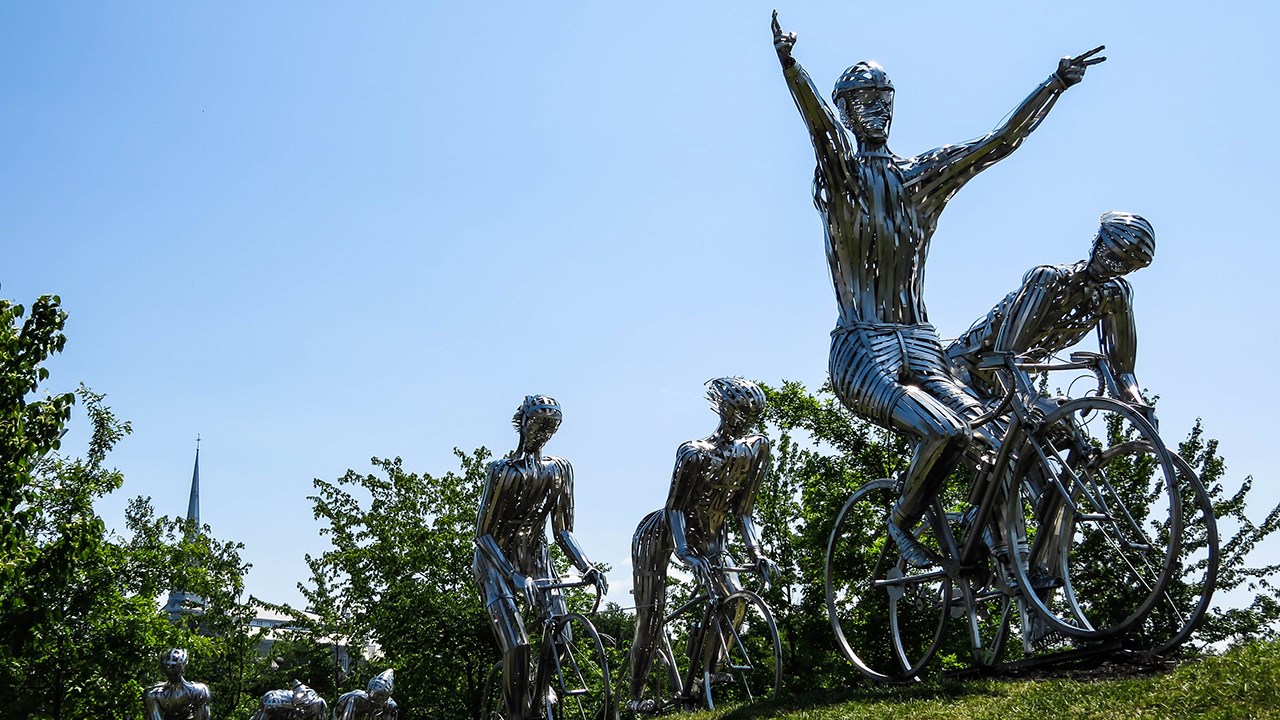 Une visite guidée et gratuite du parcours muséal des sculptures