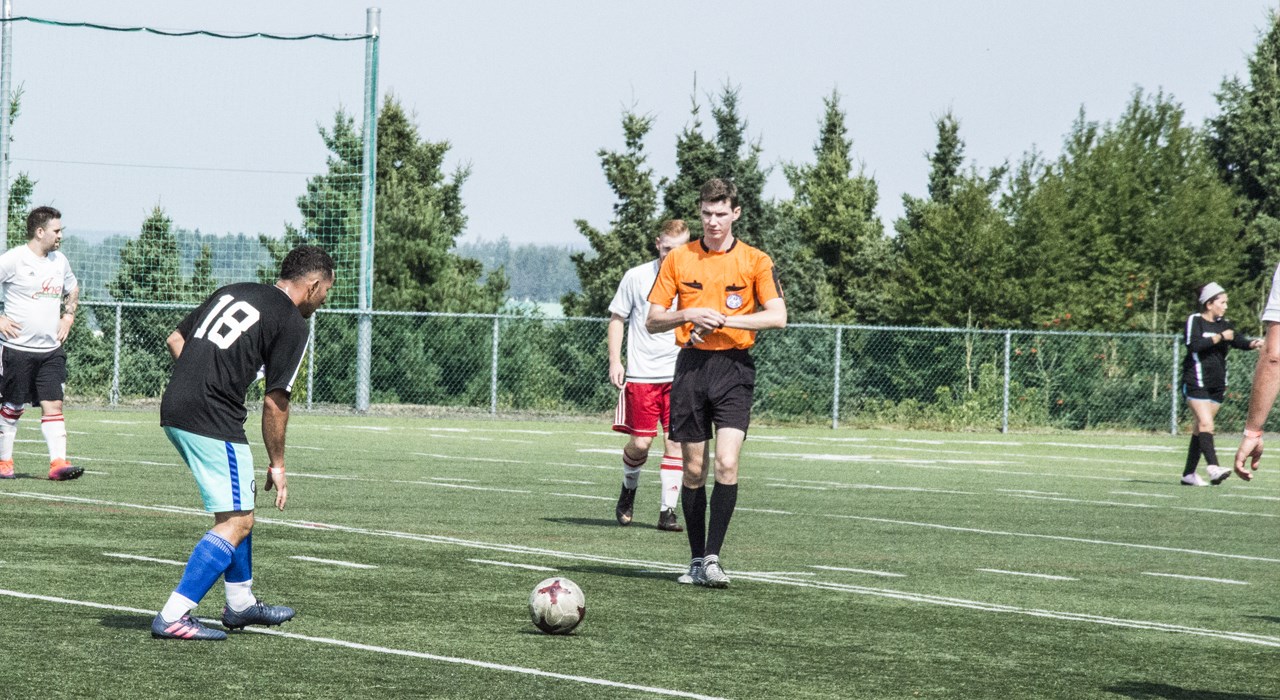 24 h de soccer au profit de la jeunesse sportive