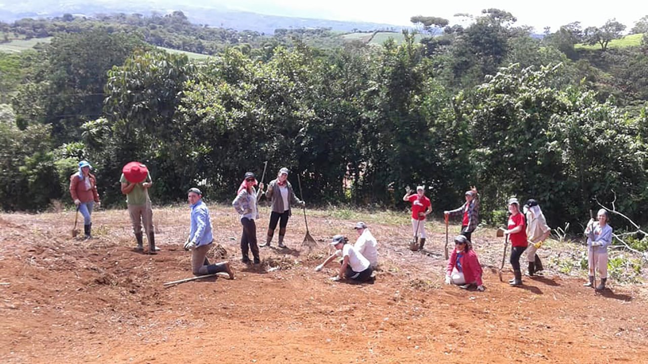 7 jeunes de Monseigneur-Beaudoin sont allés au Costa Rica