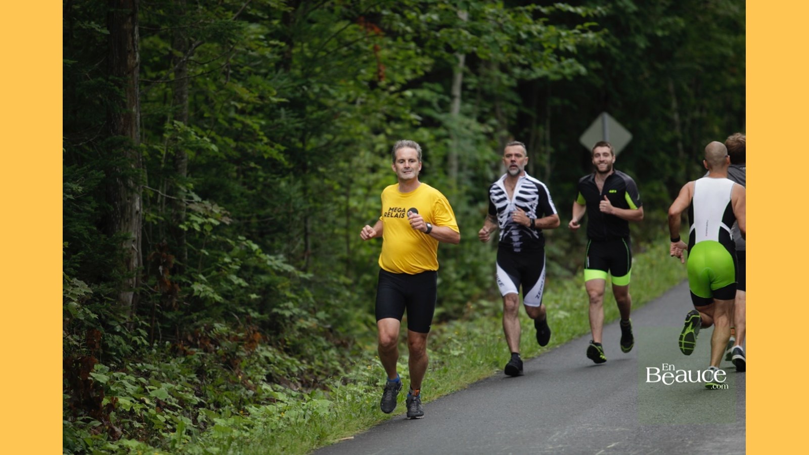 EN IMAGES : le triathlon du Lac-Poulin (partie nage)