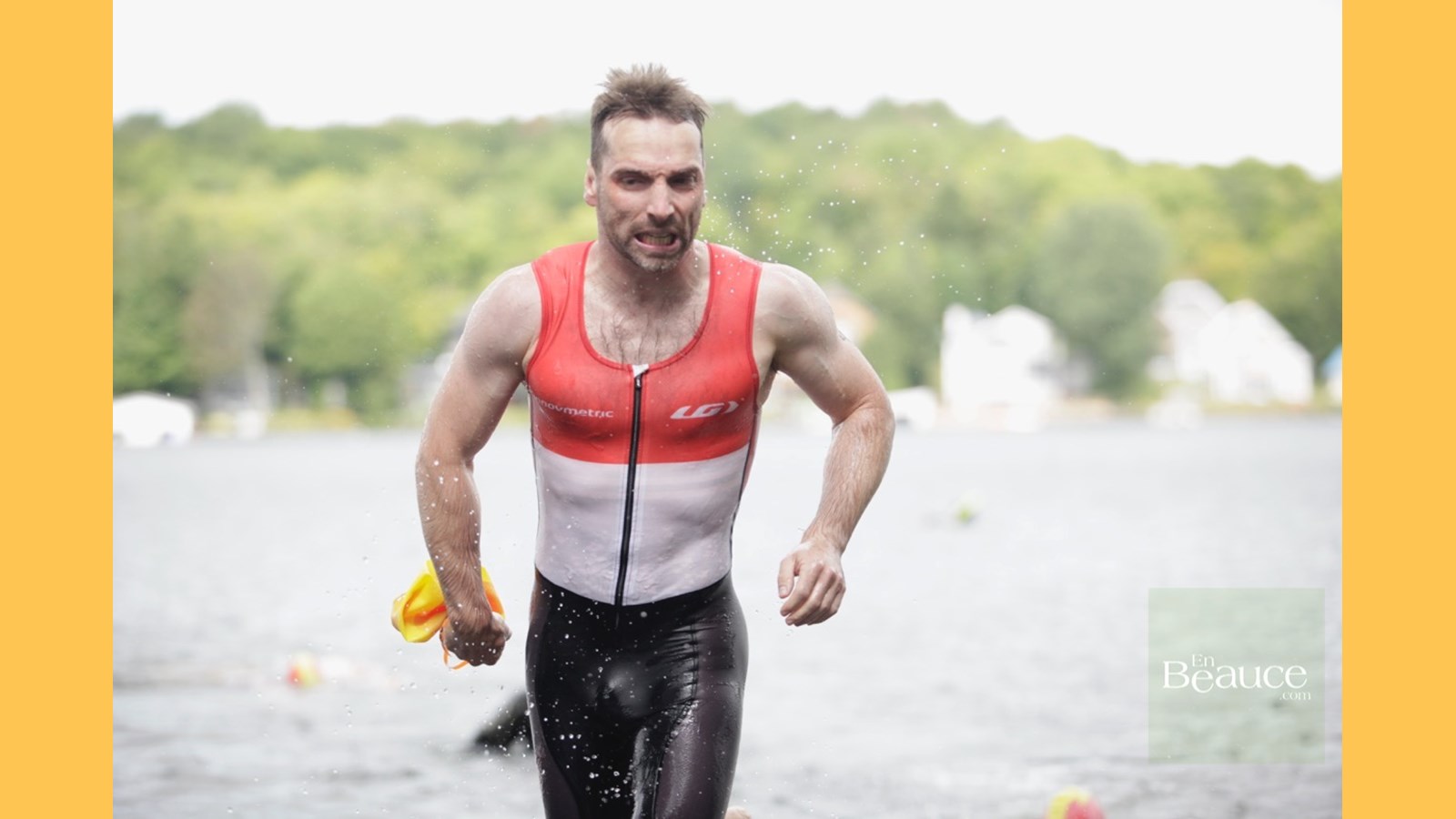 EN IMAGES : le triathlon du Lac-Poulin (partie nage)