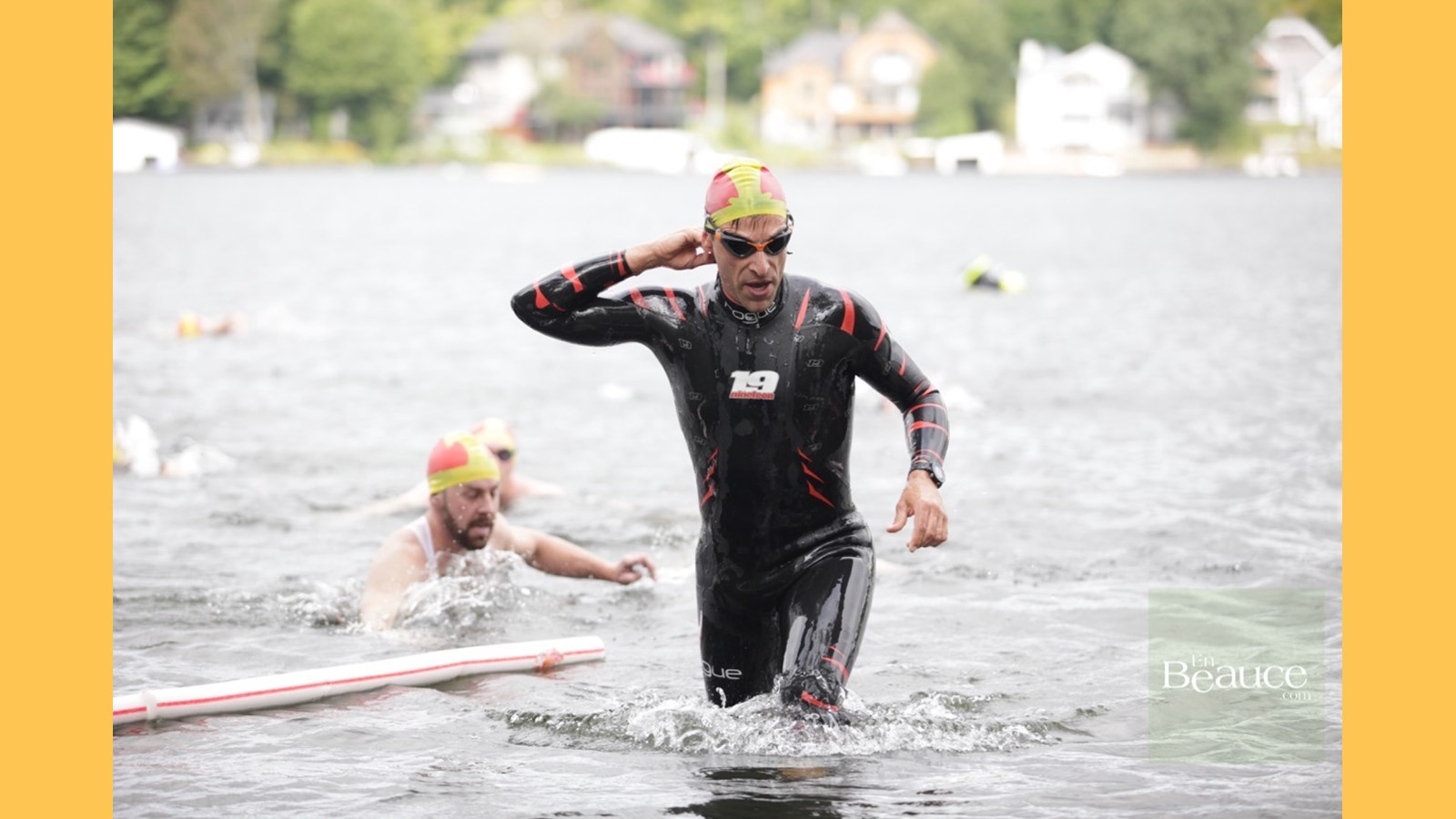 EN IMAGES : le triathlon du Lac-Poulin (partie nage)