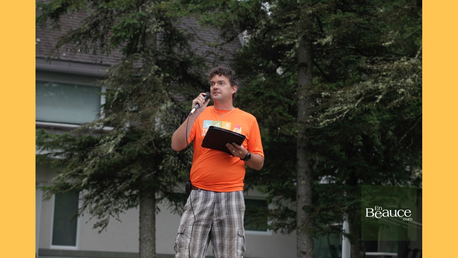 EN IMAGES : le triathlon du Lac-Poulin (partie nage)