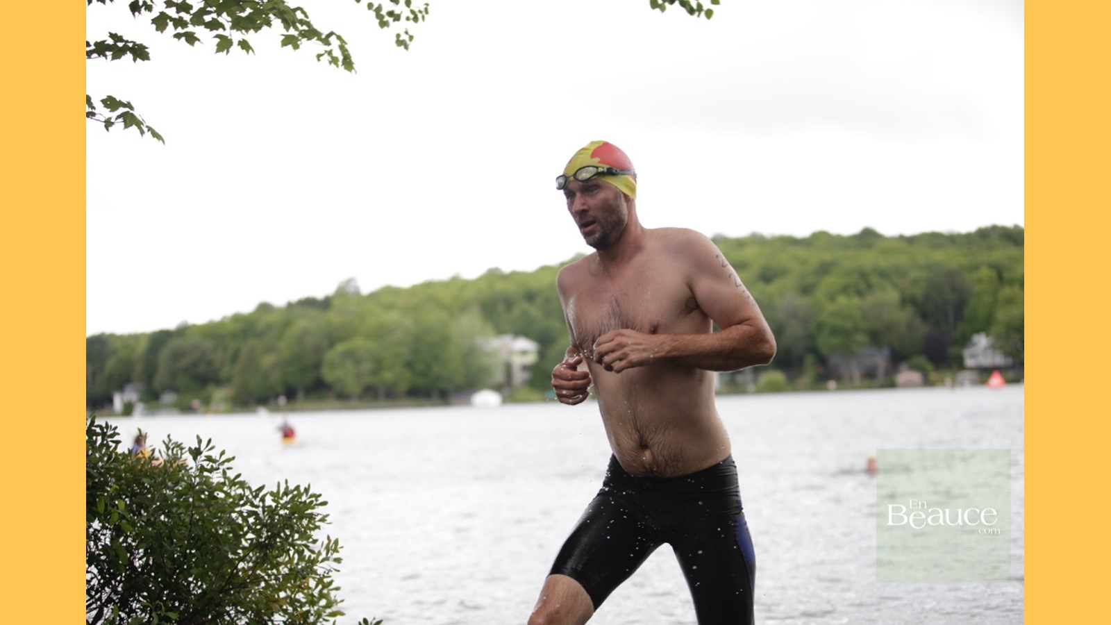EN IMAGES : le triathlon du Lac-Poulin (partie nage)