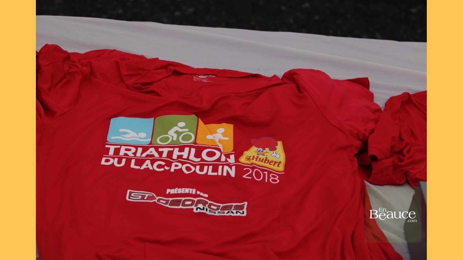 EN IMAGES : le triathlon du Lac-Poulin (partie nage)