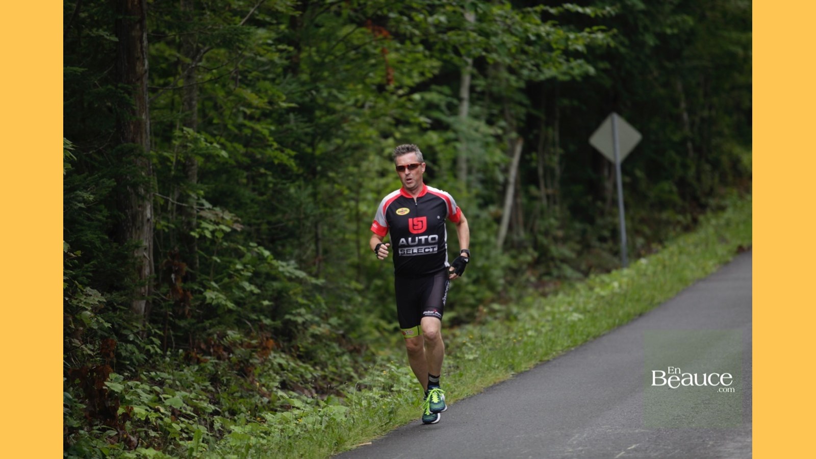 EN IMAGES : le triathlon du Lac-Poulin (partie nage)