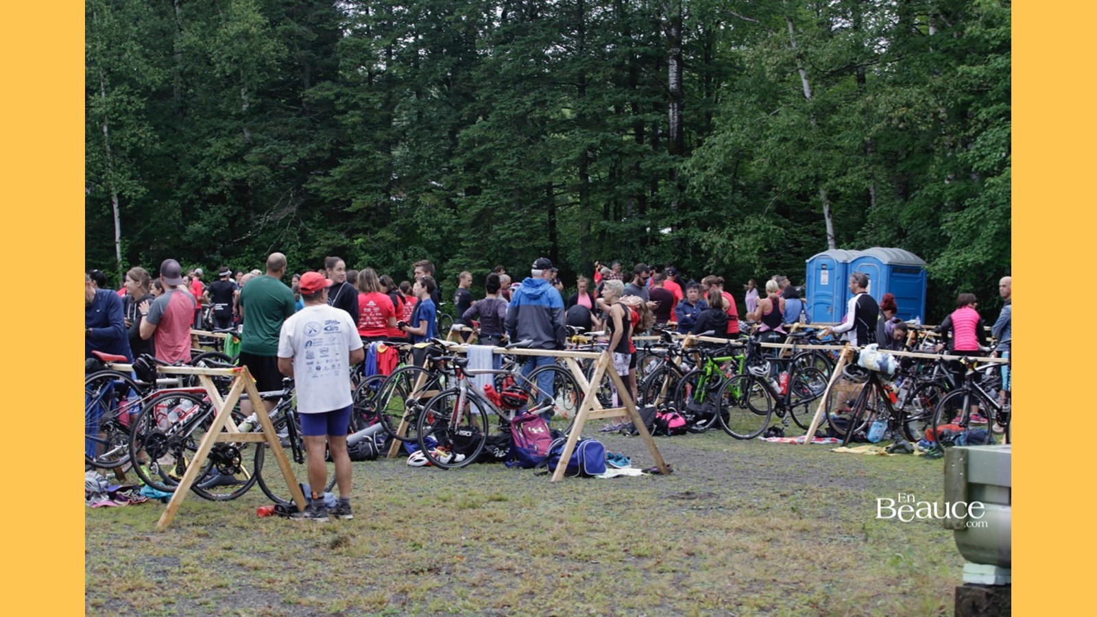EN IMAGES : le triathlon du Lac-Poulin (partie nage)
