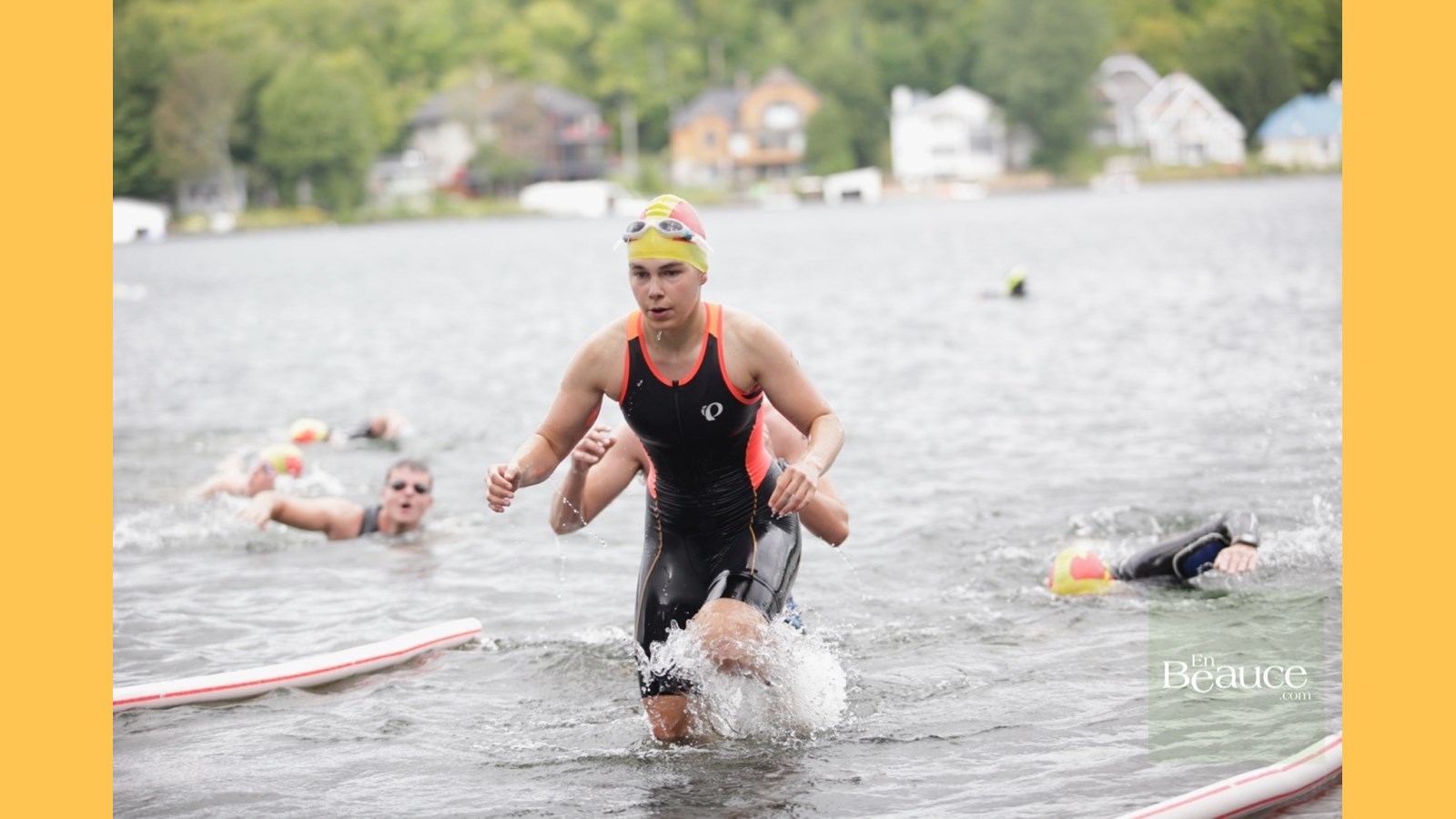 EN IMAGES : le triathlon du Lac-Poulin (partie nage)